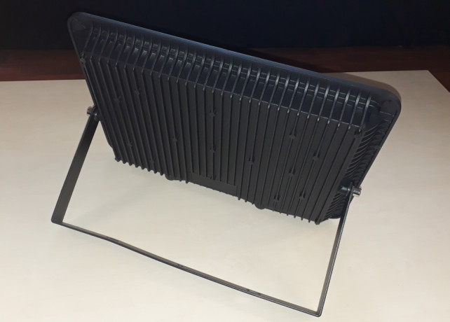 Ультратонкий cветодиодный прожектор 300 Вт SMD
